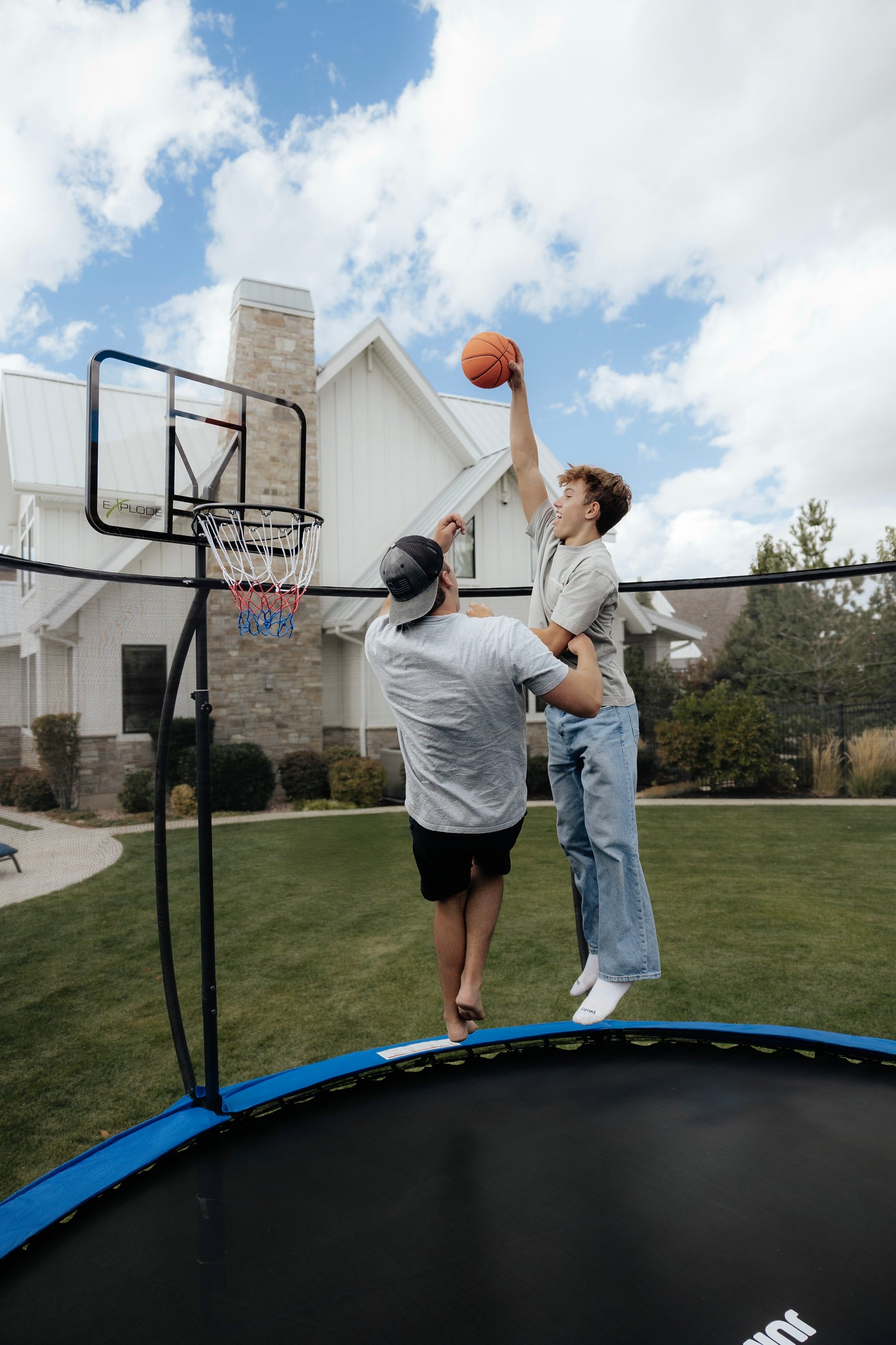 ABOVE GROUND TRAMPOLINE HOOP